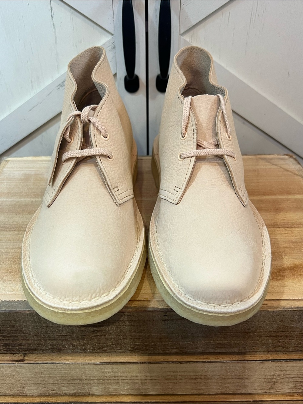 Clarks Originals Desert Boot Women’s Wheat Nubuck Leather Chukka Ankle Boots 8 - Picture 3 of 12